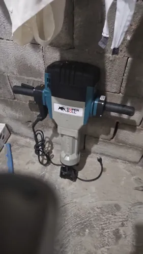 Martelete 30 quilos 220 v