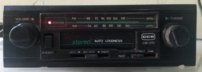 RADIO AUTOMOTIVO CCE TOCA FITAS FUSCA