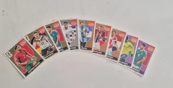 PACOTE COM 9 FIGURINHAS EXTRA LEGEND PANINI -COPA DO MUNDO 2026, EUA, MÉX, CAN.
