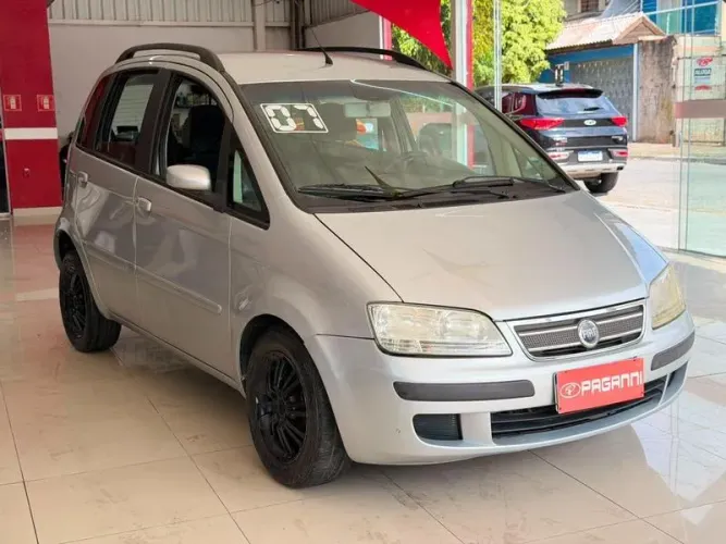 Fiat Idea A.ext./a..ext.loc.dual. 1.8 Flex 5P 2007