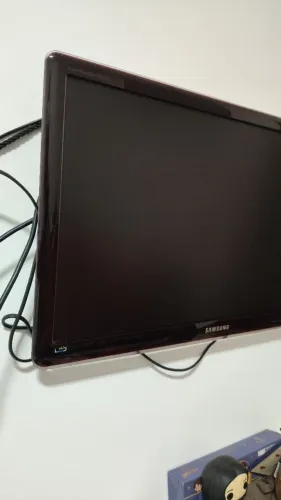 TV Samsung 24? Full HD SyncMaster TA350 - TV e Monitor