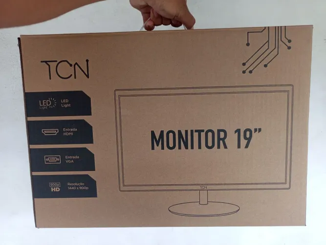 Monitor Office 19" LED HD Flat TCN, 60Hz, 5ms