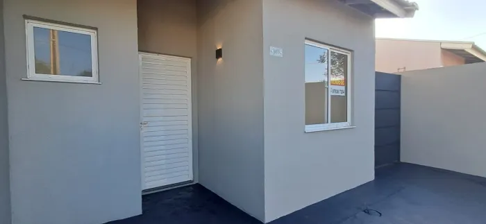 Casa em Condomínio à Venda - Jardim Itamaraty, Ourinhos