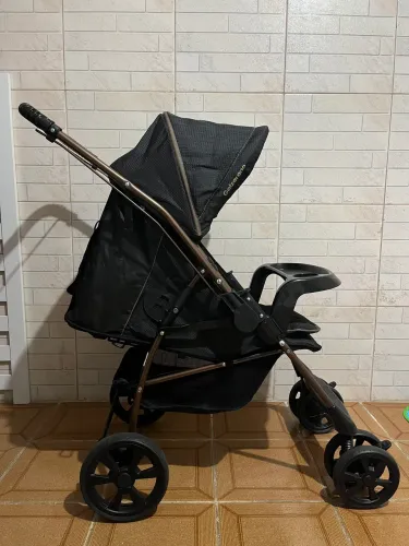 Carrinho de bebê Milano Rev. III Galzerano 