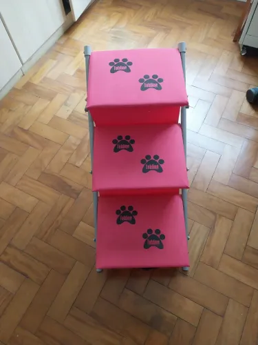 Escada Pet Dobrável com 3 Degraus-Rosa<br>Descrição