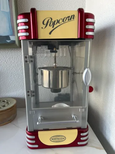 Vendo pipoqueira elétrica profissional