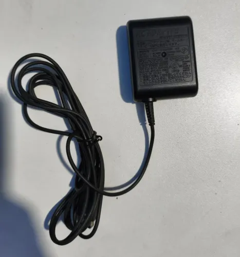 Carregador original GBA SP e DS FAT