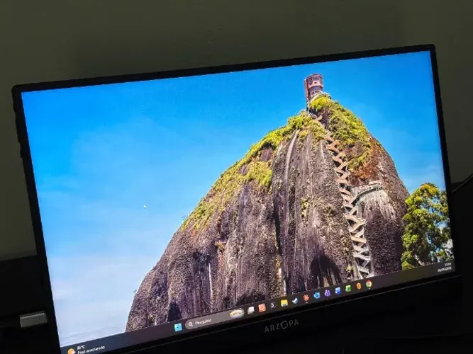 Monitor Portátil Arzopa A1M 17,3 Full HD IPS USB-C HDMI Nota Fiscal Caixa e Cabos