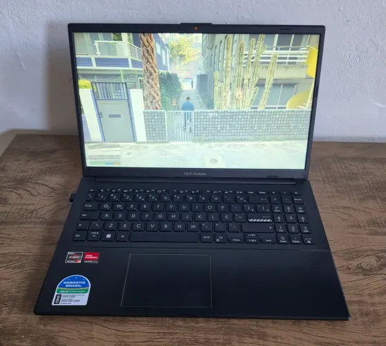 Notebook Asus top de linha...