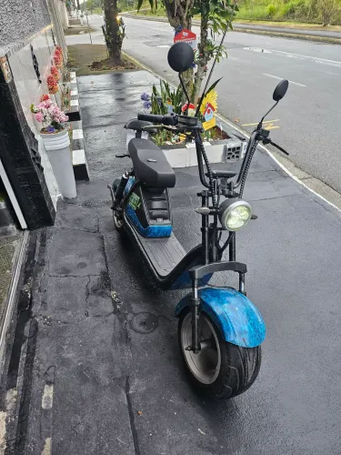 Scooter Elétrica Top foguete 