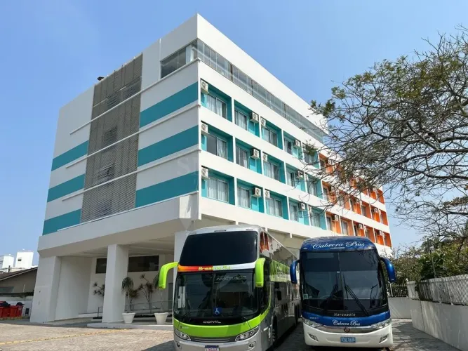 Lindo Hotel a venda na praia de Ingleses, Florianópolis, S.C