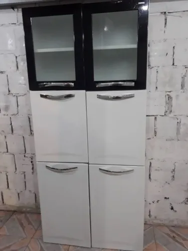 Paneleiro em aço itatiaia