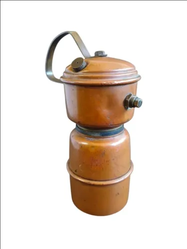 Antiga lanterna gerador de carbureto, em latão, início do séc. XX, cerca de 100 anos
