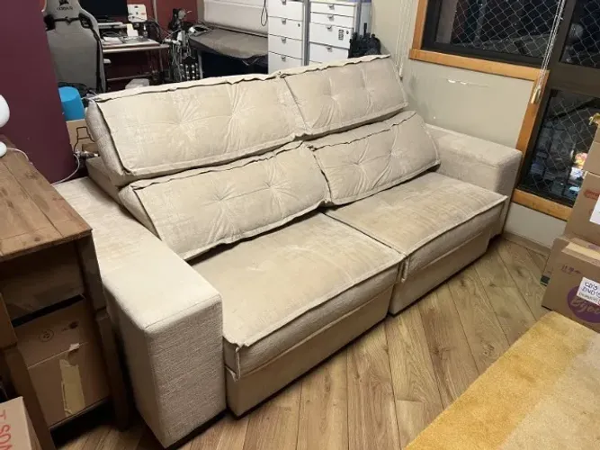 Sofá Seminovo Em Tecido Suede 2,30m Lar X 1,25 M - Torro!