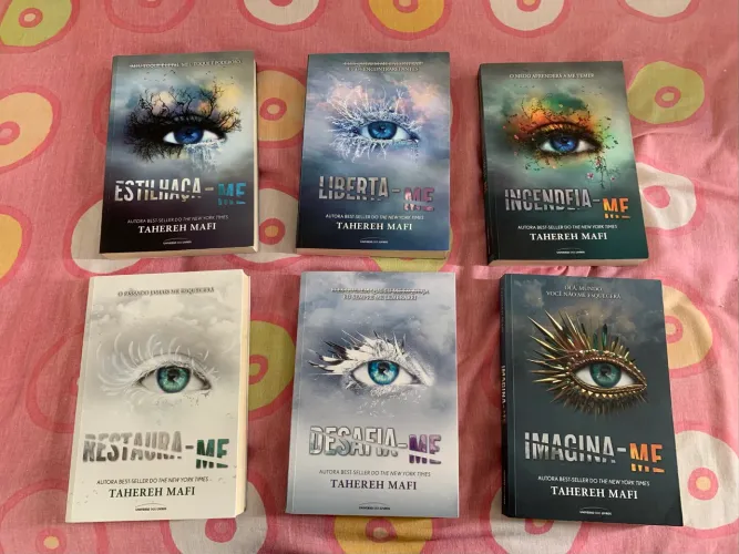 Livros Box Estilhaça-me 