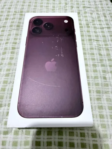 iPhone 18promax 256gb bordo