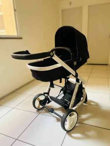 Carrinho de Bebê Safety 1st