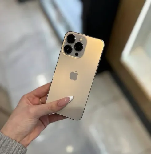 iPhone 13 Pro dourado 128 Gb 6 meses garantia