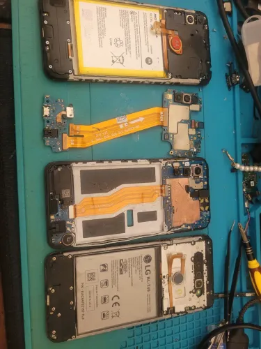 Temos uma grande variedades de placas e peças