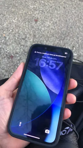 Troco iPhone 13 dando volta