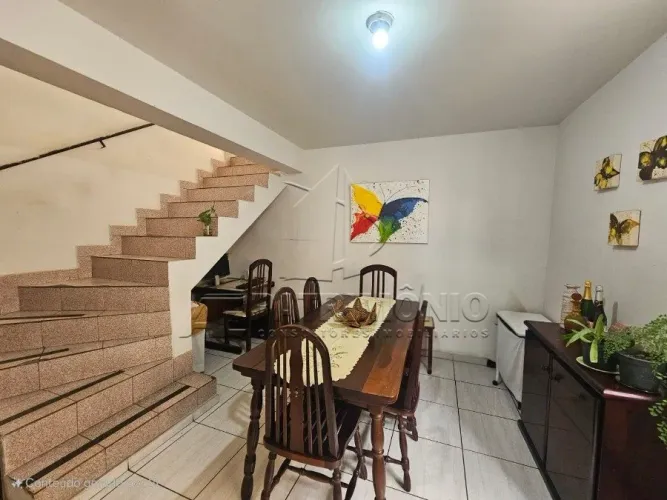 CASA ASSOBRADADA 1 QUARTO - Adélia