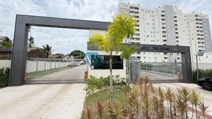 Apartamento com 2 dormitórios para alugar, 46 m² por R$ 1.800/mês - Parque Jamaica - Londr