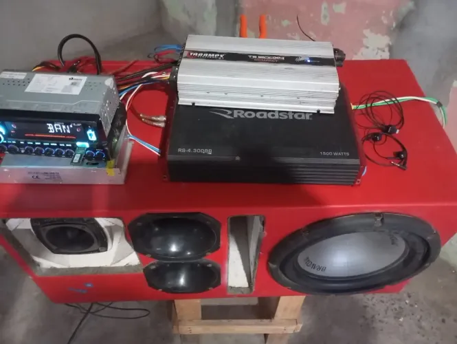 Vende-se som altomotivo