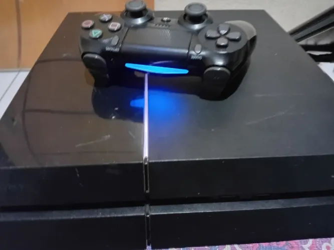 Ps4 fat 500gb leia a descrição.