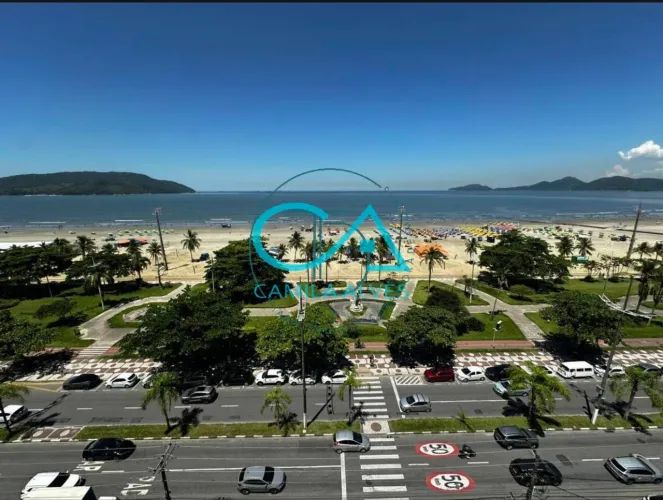 Apartamento com três dormitórios frente mar - Boqueirão