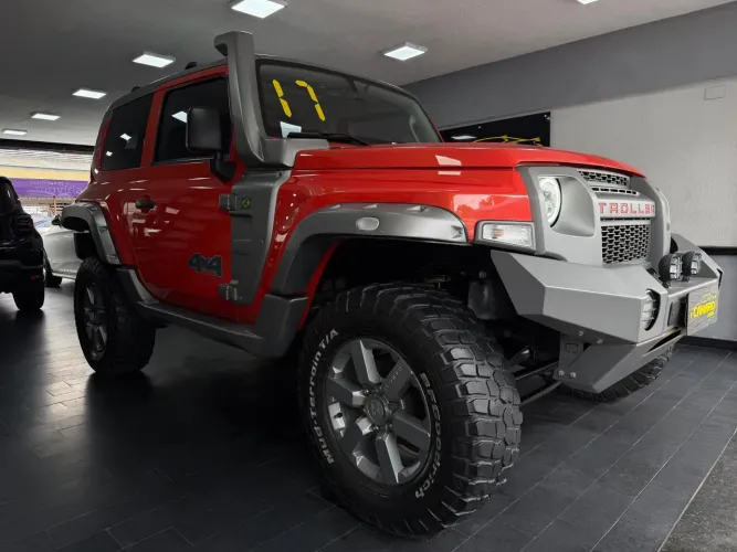 Troller T-4 XLT 3.2 2017