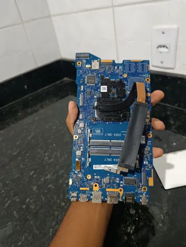 Placa de notebook Samsung Book e processador Intel Core I3. 