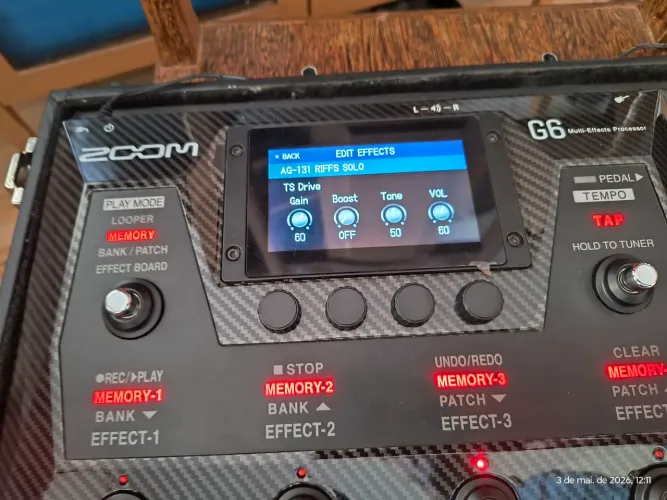 Pedaleira zoom g6 com case