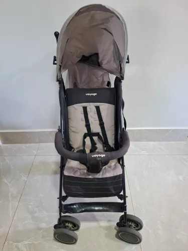 Carrinho de bebê dobrável estilo guarda-chuva