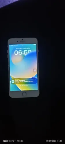 Vendo iPhone 8 zerado de barbada