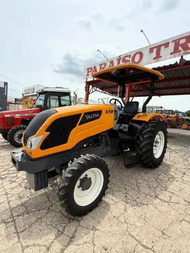 Trator agrícola: VALTRA A750F