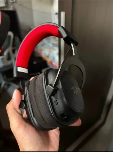 Headset Zeus Pro Wireless