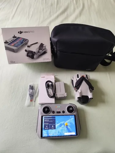 Drone dji mini 3 pro com 2 baterias