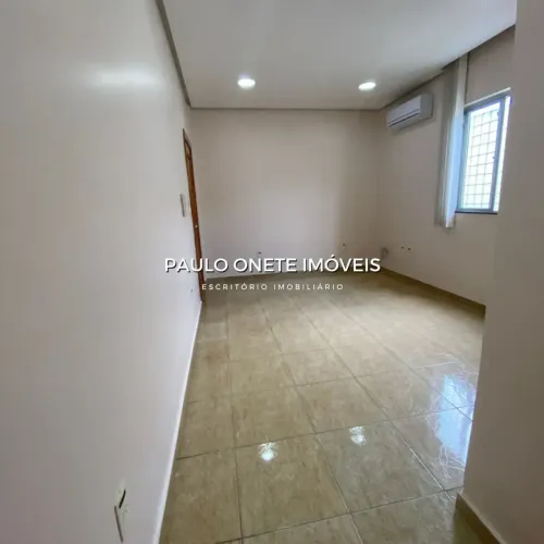 ALUGA-SE SALA COMERCIAL NO TÉRREO 18M² CLIMATIZADA AV. JOÃO VALÉRIO.