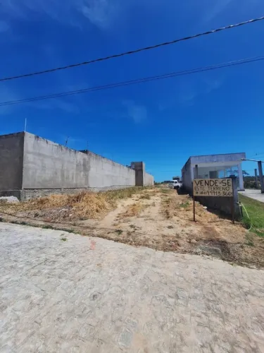 TERRENO MEDINDO 10X25, TOTALIZANDO 250M², LOCALIZADO NO LOTEAMENTO NOVA MARECHAL