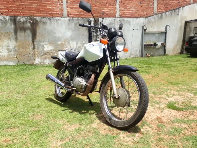 Moto Honda 125 FAN