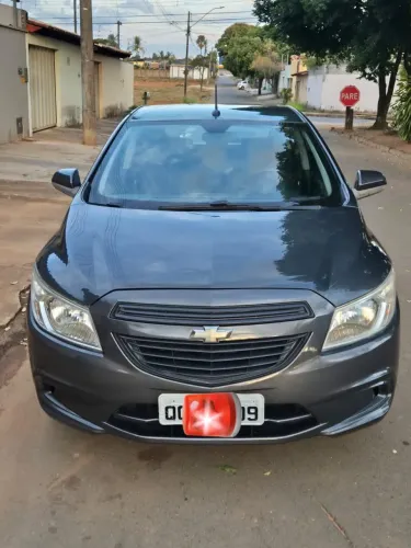 Chevrolet Onix JOY Hatch 1.0 8V Flex Mec. 4P 2019