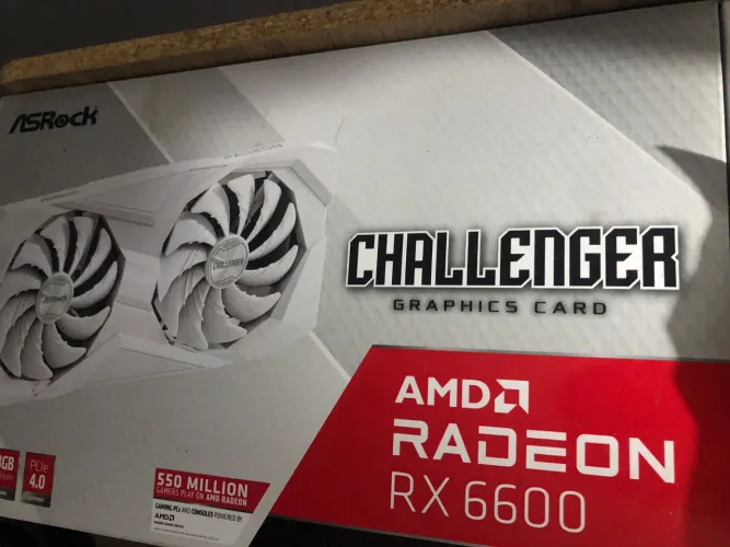 Placa de vídeo Asrock RX6600