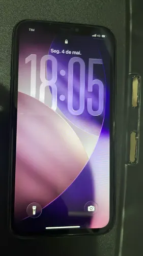     iPhone 11 64GB funcionando perfeito preço baixo