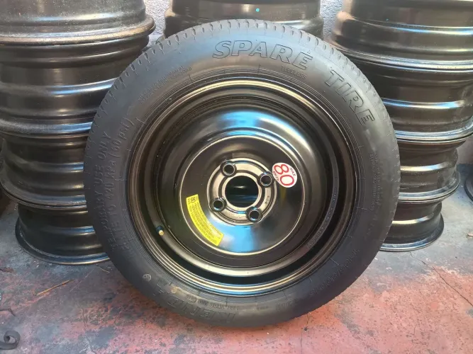 Estepe fino aro 15 universal furação 4x100