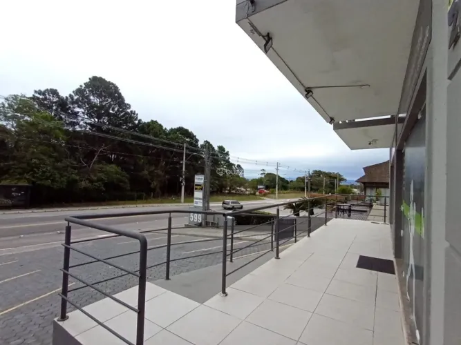 Loja comercial de 60m² para locação na Avenida Pequeno Príncipe - Campeche