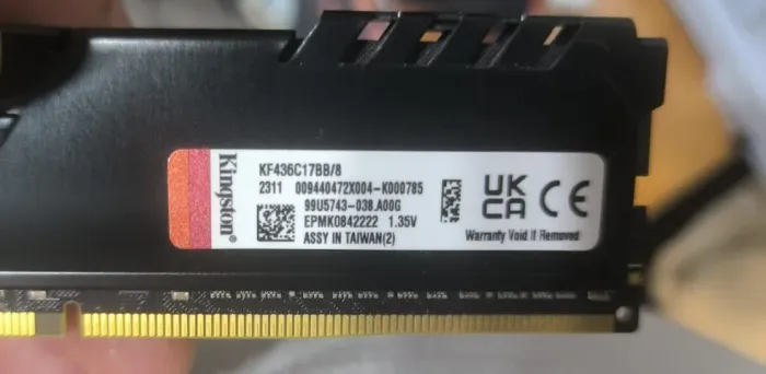 Memória Kingston FURY Beast Black de 8GB DDR4 3600 MHz