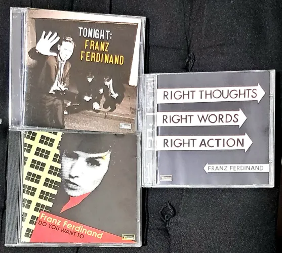 Lote 3 CDs Franz Ferdinand. Edições nacionais.