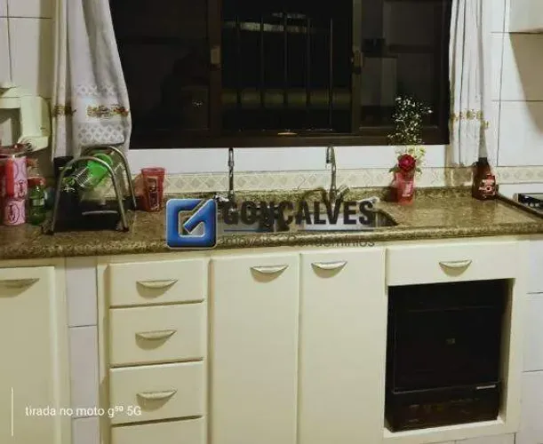 Casa para Aluguel em Santo André (Parque Oratório)  2 Quartos, 2 Vagas