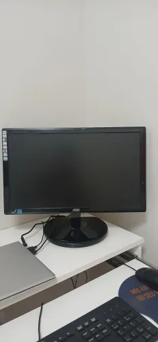 Computador mais monitor pra sair rapido