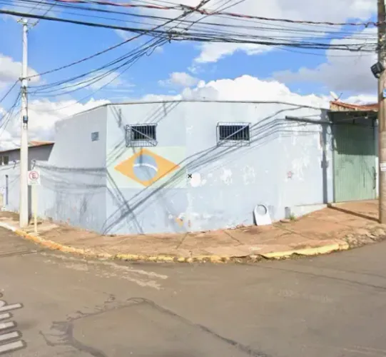 Salão Coberto c/ 214m² a.c. em Bauru/SP